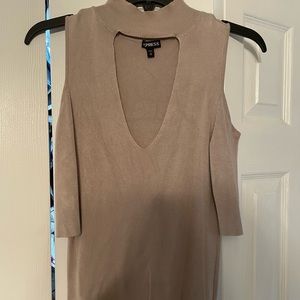 Express cold shoulder top size medium